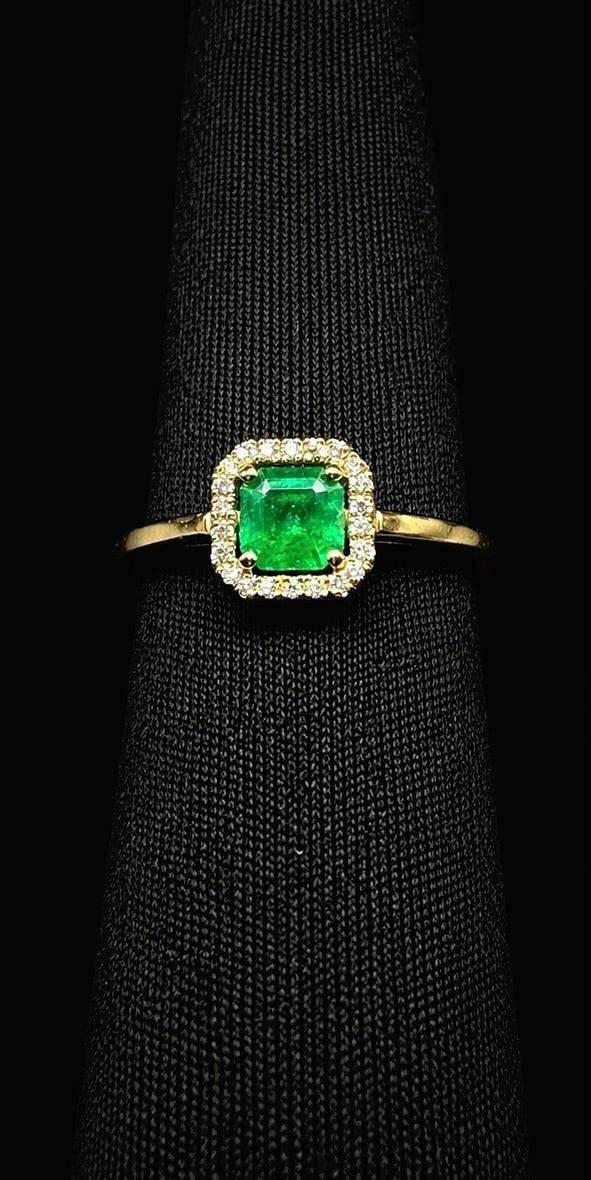 Natural Colombian Emerald & Diamond Halo Ring in 18K Yellow Gold - 0.60ct Vivid Green Emerald + 0.22ct Natural Diamonds | Certified