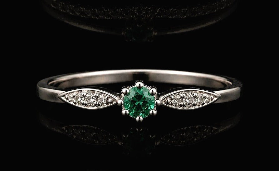 Colombian Emerald Solitaire Ring — 0.15ct, 925 Sterling Silver